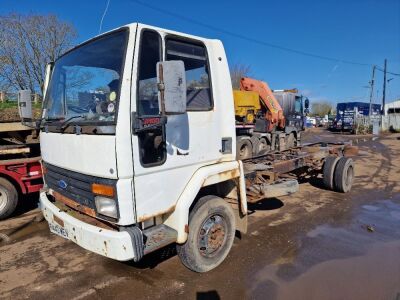 Ford Cargo 0813 4x2 Chassis Cab