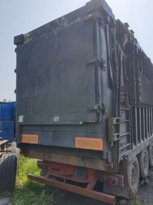 2000 United Triaxle Ejector Trailer  - 10