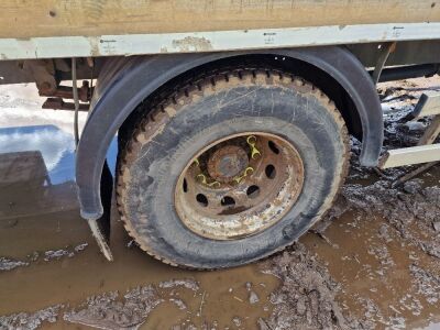 2014 Iveco Eurocargo 180E25 4x2 Alloy Flatbed - 12