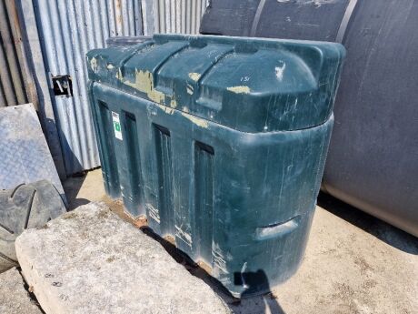 Used Bunded 1300ltr Water Tank