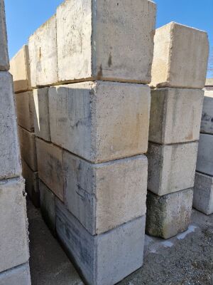 8x Concrete Lego Blocks - 2