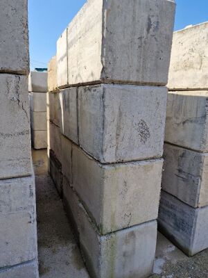 8x Concrete Lego Blocks - 2