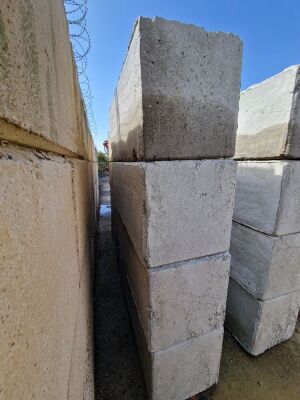 4x Concrete Lego Blocks - 2