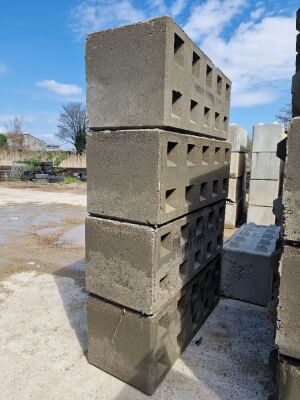 4x Concrete Lego Blocks