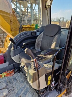 2005 JCB JS180 LC Excavator - 24