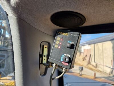 2005 JCB JS180 LC Excavator - 25