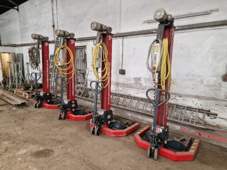 4x Somers Mobile Vehicle Lifts