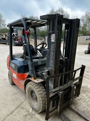 2002 Toyota 25 Forklift