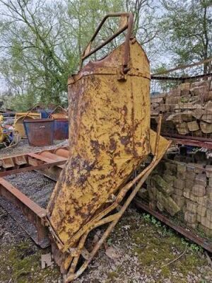Crane Concrete Hopper - 2