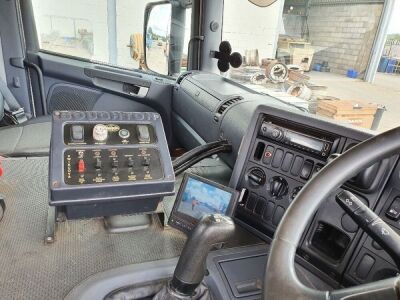 2013 Scania P360 8x4 Hook Loader - 10