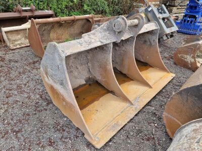 Hill Titan 8ft Ditching Bucket - 2