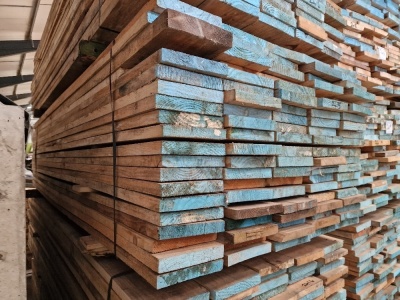 100x Softwood Timber Planks - 2