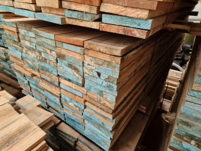 100x Softwood Timber Planks - 3