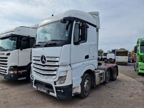 2015 Mercedes Actros 6x2 Mid Lift Tractor Unit