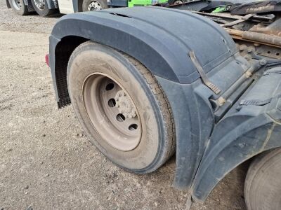 2015 Mercedes Actros 6x2 Mid Lift Tractor Unit - 17
