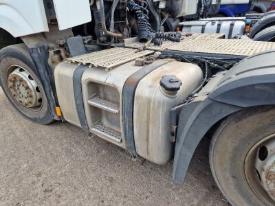 2015 Mercedes Actros 6x2 Mid Lift Tractor Unit - 21