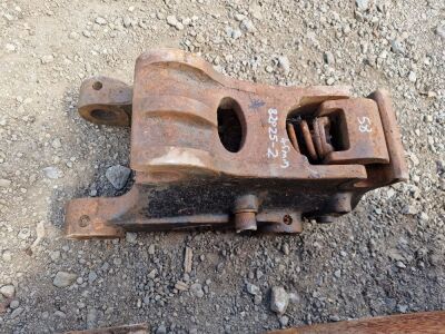 JCB Quick Hitch - 2