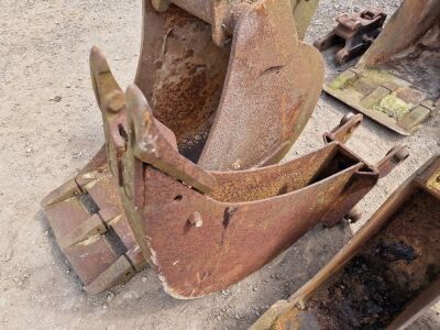 JCB 6 Inch Trenching Bucket