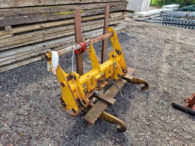 JCB 3CX Front Forks + Hitch