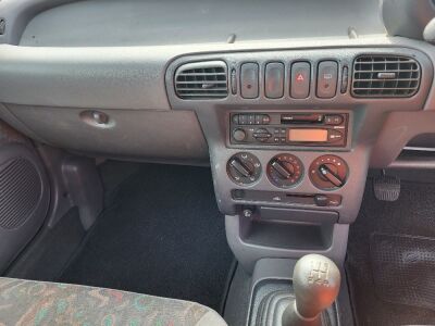 1997 Nissan Micra GX Hatchback - 11