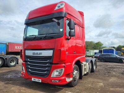 2016 DAF XF 460 Super Space Cab 6x2 Mid Lift Tractor Unit - 2
