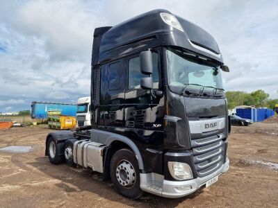 2018 DAF XF 530 Super Space Cab 6x2 Mini Mid Lift Tractor Unit - 3