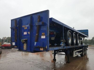 2005 SDC Triaxle 45 - 71ft Extendable Flat Trailer