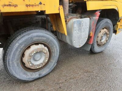 2007 Volvo FM13 8x4 Bulk Tipper - 8