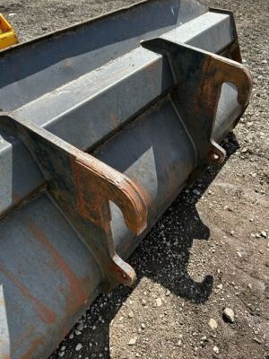 7ft 6" Case Wheeled Loader Bucket - 5