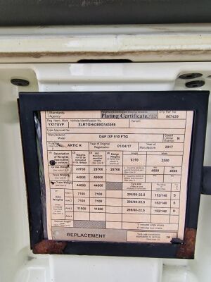 2017 DAF XF510 Super Space 6 6x2 Midlift Tractor Unit - 10