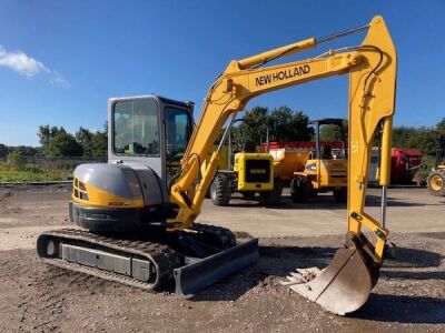 2008 New Holland E50 2C Mini Digger - 4