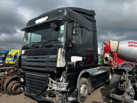 2012 DAF XF 105 410 4x2 Tractor Unit