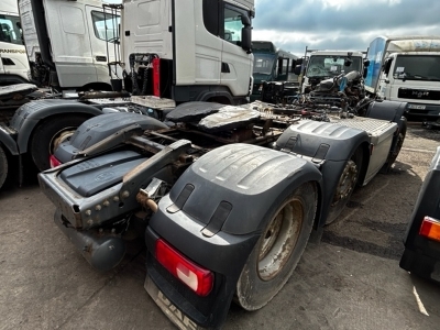 2015 DAF 6x2 Midlift Tractor Unit - 5