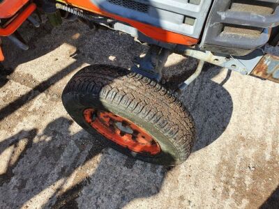 Kubota B1610 Compact Tractor - 2