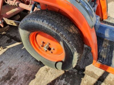 Kubota B1610 Compact Tractor - 3