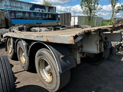 3x BPW Drum Brake Trailer Axles in Chassis Section