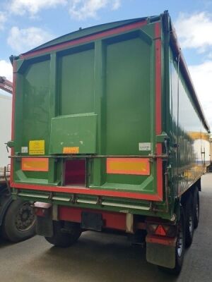 2012 / 2008 Wilcox 67³ Plank Side Triaxle Tipping Trailer - 3