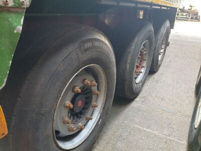 2012 / 2008 Wilcox 67³ Plank Side Triaxle Tipping Trailer - 5