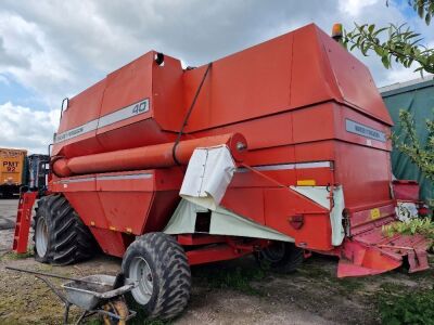 Massey Ferguson MF40 Combine - 5