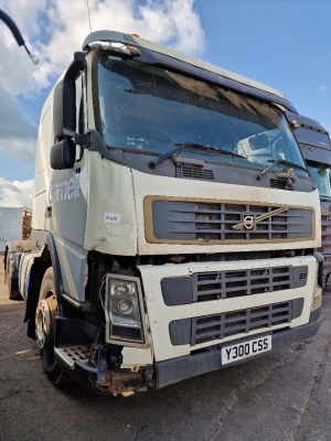 2003 Volvo FM 4x2 Tractor Unit - 3