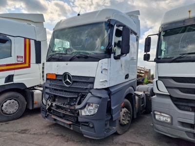 2015 Mercedes Actros 6x2 Midlift Tractor Unit