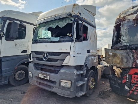 2011 Mercedes Axor 1843 4x2 Tractor Unit