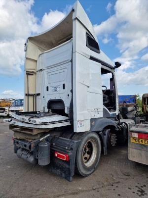 2020 Mercedes Actros 6x2 Midlift Tractor Unit - 13