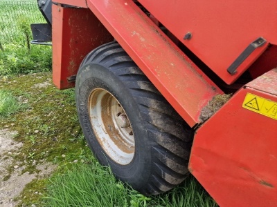 Welger D4000 Big Square Baler - 2