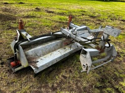 Hydraulic Brush Attachment