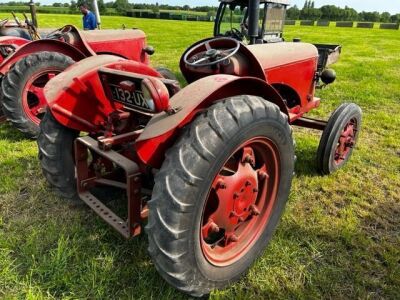 David Brown Cropmaster Tractor - 4