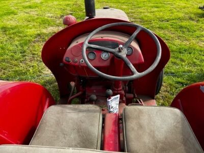 David Brown 25D Cropmaster Diesel Tractor - 7