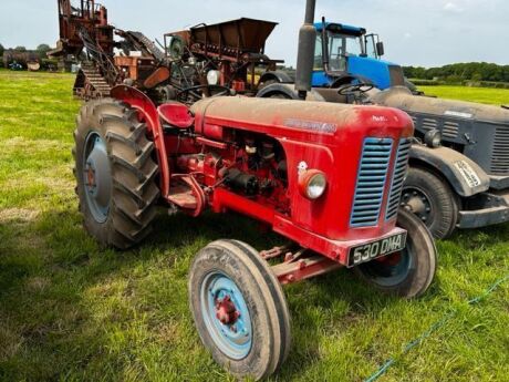 David Brown 900 Tractor 