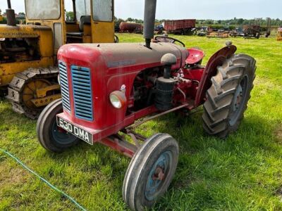 David Brown 900 Tractor  - 2