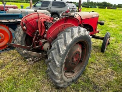 David Brown 25D Diesel Tractor - 4